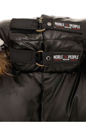 ������ ��� �������� Noble People (������) ׸����